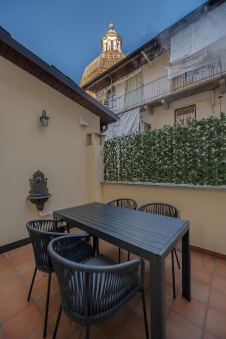 Residenza Mercanti - City Center - Lovely Maison Turín Exterior foto